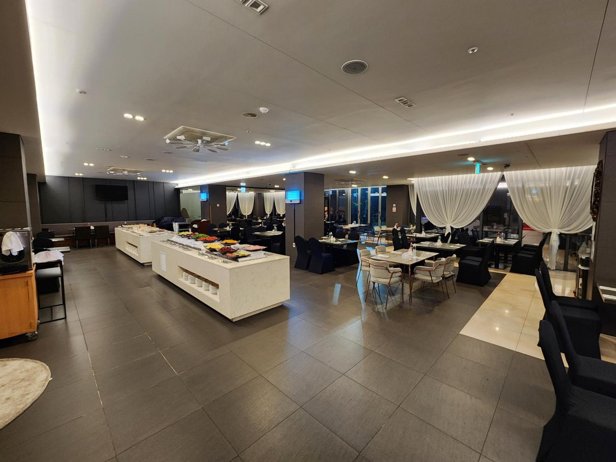 Ramada By Wyndham Jeju Hamdeok Ξενοδοχείο Εξωτερικό φωτογραφία