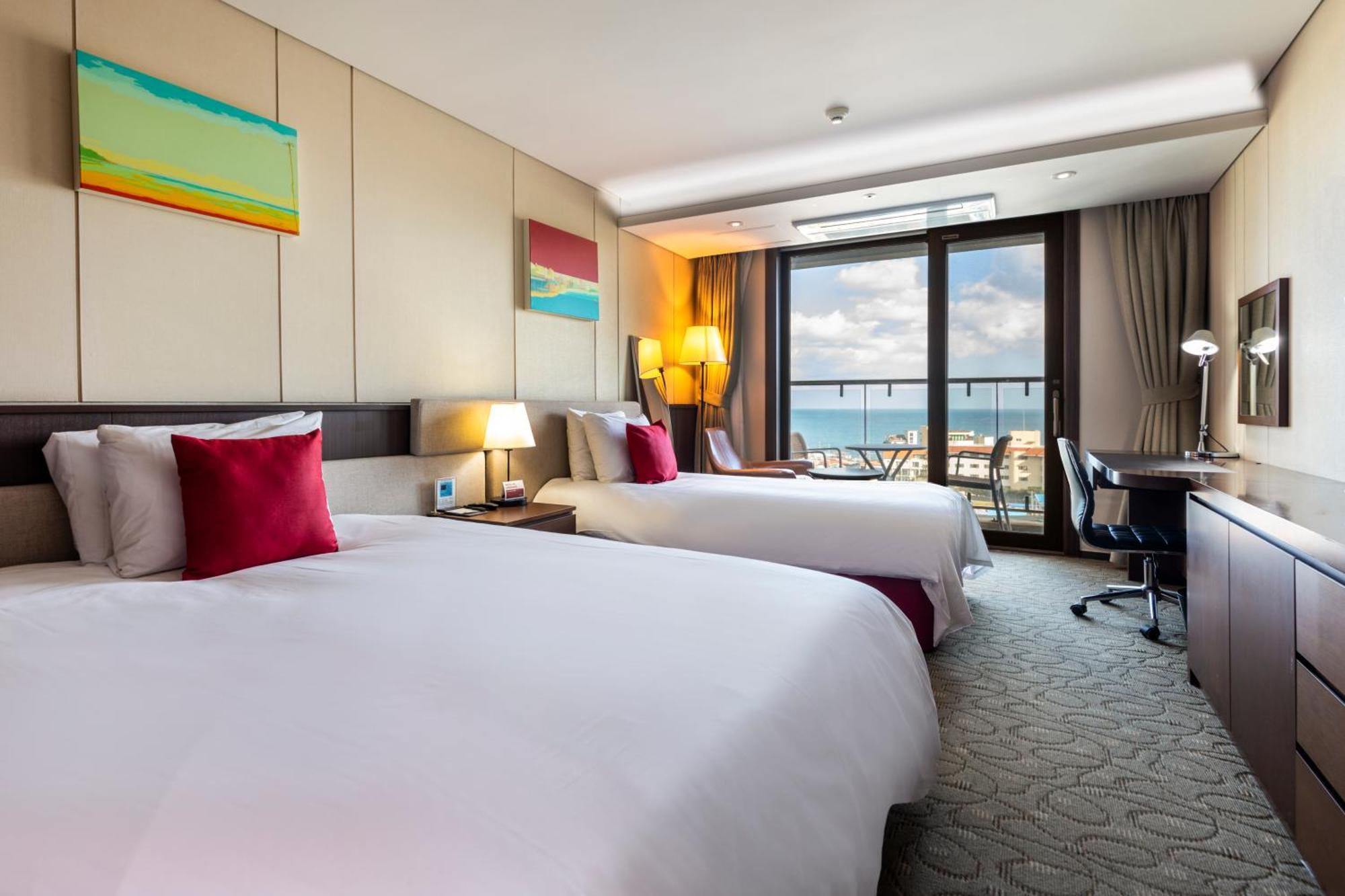 Ramada By Wyndham Jeju Hamdeok Ξενοδοχείο Εξωτερικό φωτογραφία