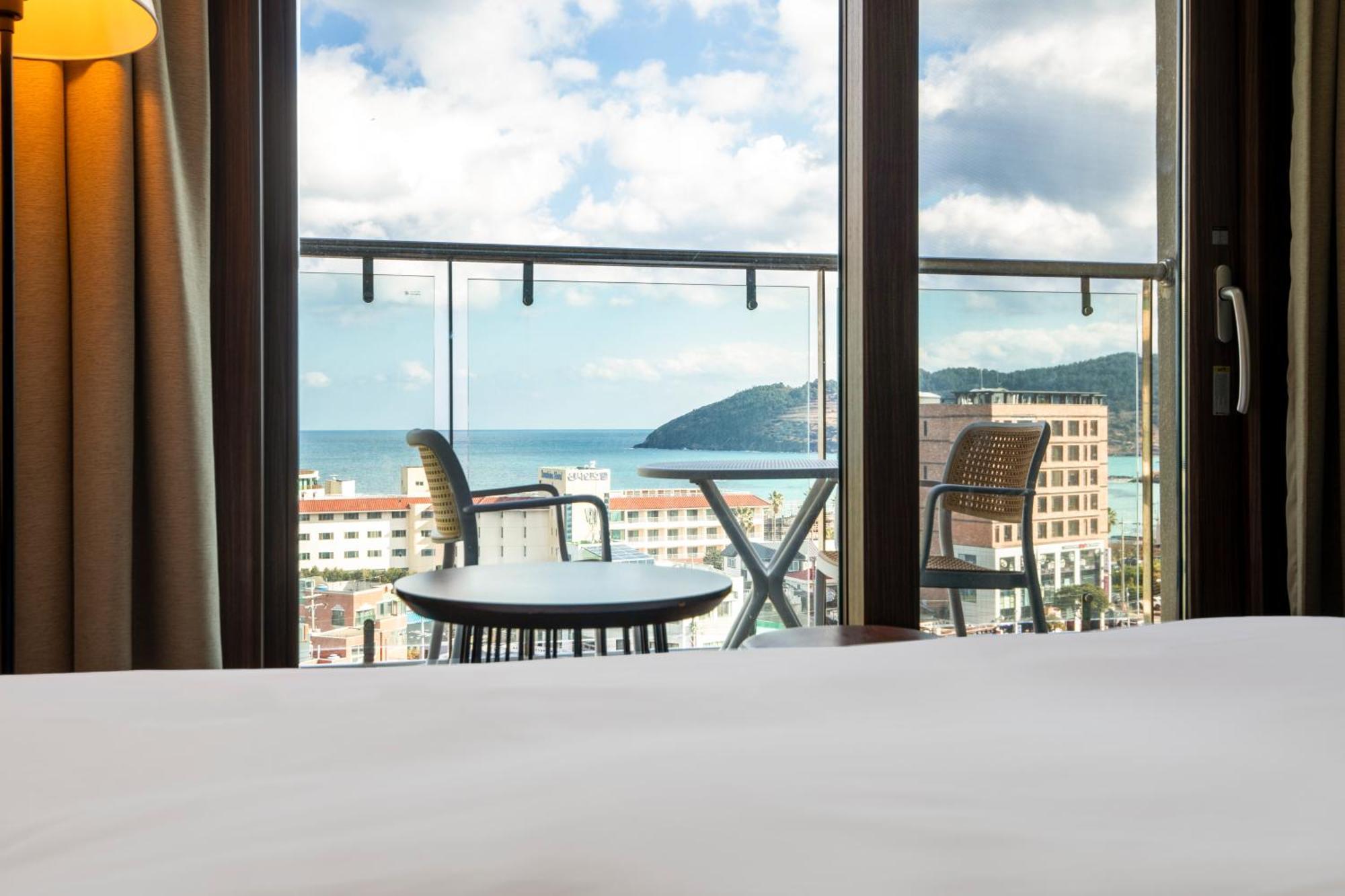 Ramada By Wyndham Jeju Hamdeok Ξενοδοχείο Εξωτερικό φωτογραφία