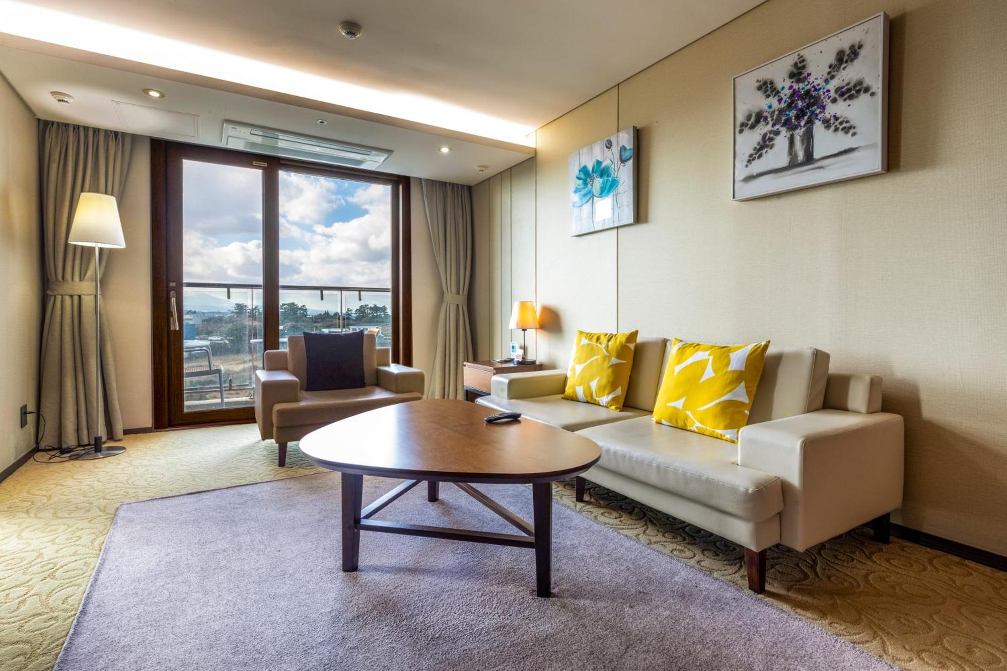 Ramada By Wyndham Jeju Hamdeok Ξενοδοχείο Εξωτερικό φωτογραφία
