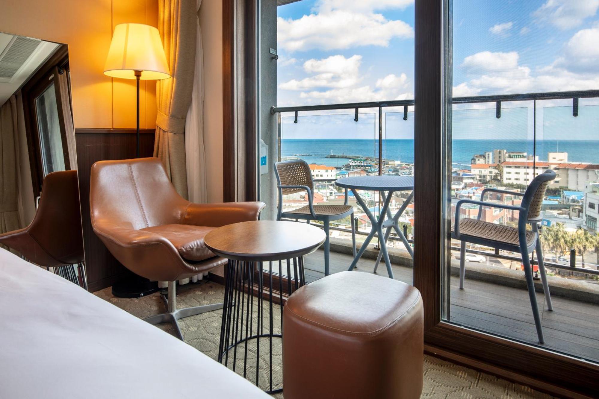 Ramada By Wyndham Jeju Hamdeok Ξενοδοχείο Εξωτερικό φωτογραφία