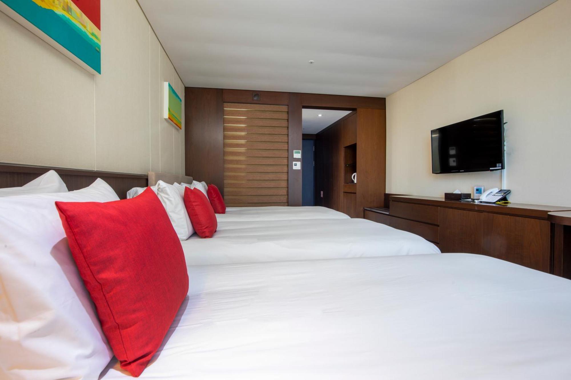 Ramada By Wyndham Jeju Hamdeok Ξενοδοχείο Εξωτερικό φωτογραφία