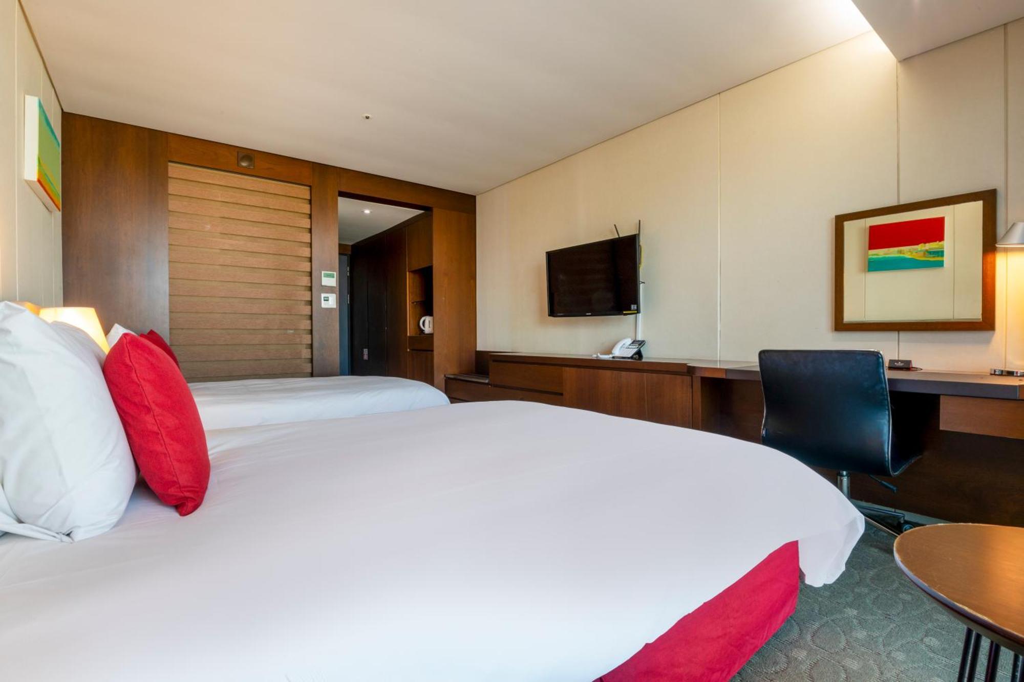 Ramada By Wyndham Jeju Hamdeok Ξενοδοχείο Εξωτερικό φωτογραφία