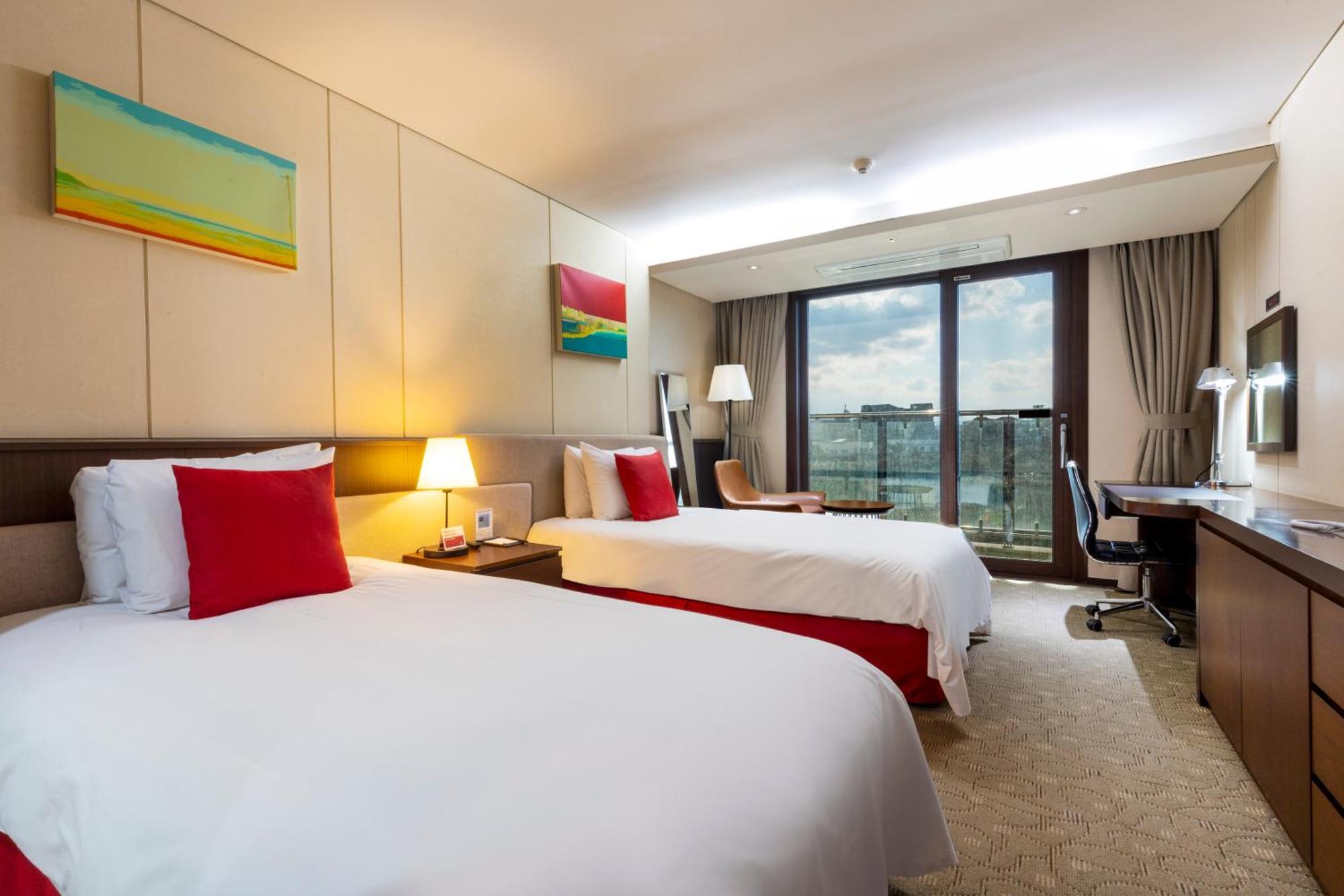 Ramada By Wyndham Jeju Hamdeok Ξενοδοχείο Εξωτερικό φωτογραφία